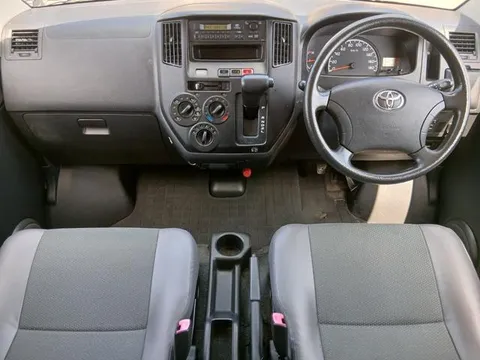 Toyota TownAce Van