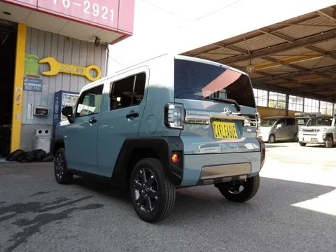 Daihatsu Taft
