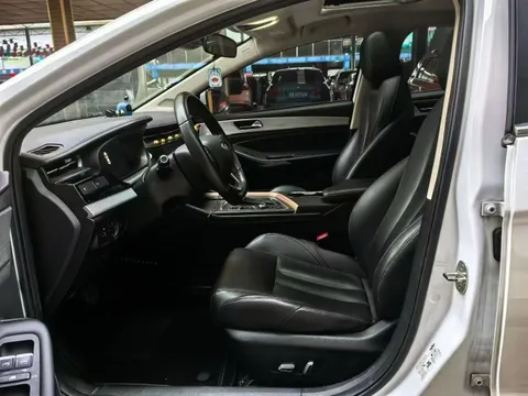 Chery Arrizo 5
