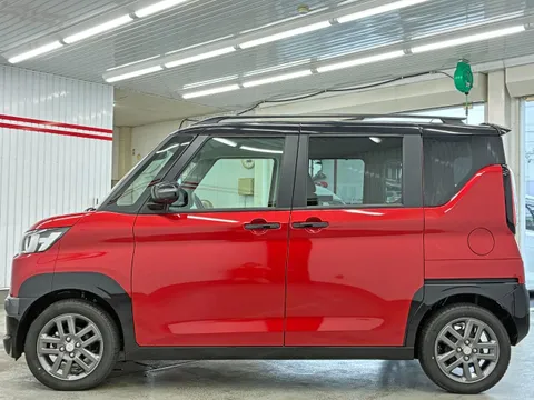 Mitsubishi Delica Mini