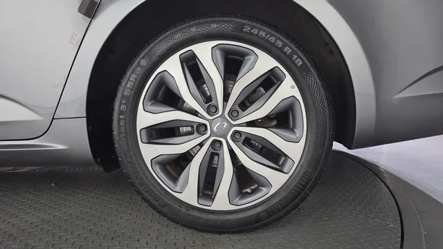 Renault Talisman (SM6)