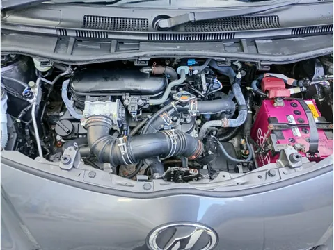 Toyota iQ