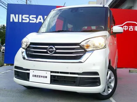 Nissan Dayz Roox