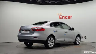 Renault SM3