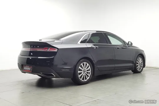 Lincoln MKZ