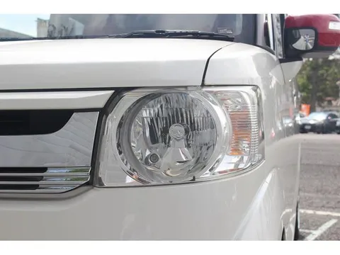 Honda N-BOX Slash