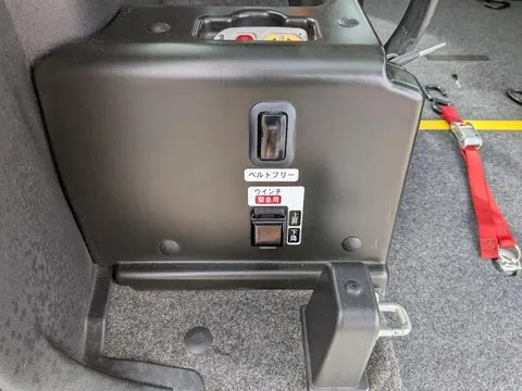 Daihatsu Atrai Wagon
