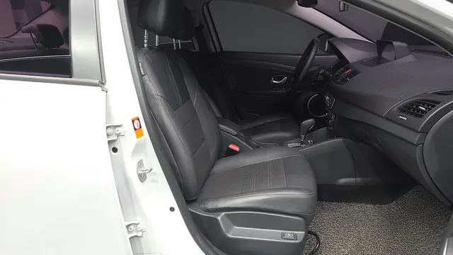 Renault SM3