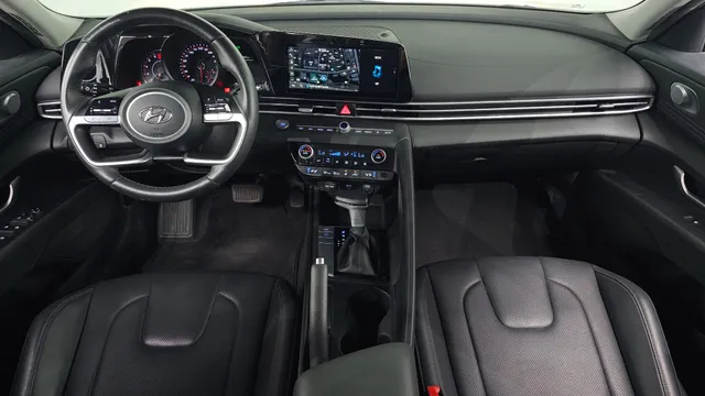 Hyundai Elantra (Avante)