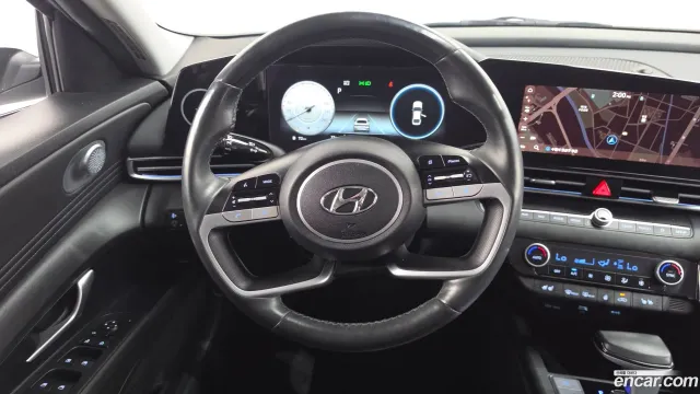 Hyundai Elantra (Avante)