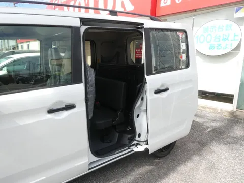 Suzuki Spacia Base