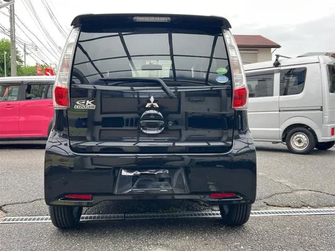 Mitsubishi eK Custom