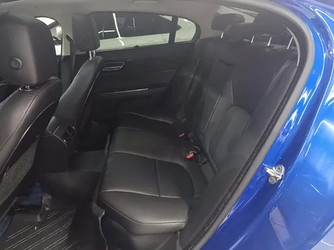 Jaguar XEL