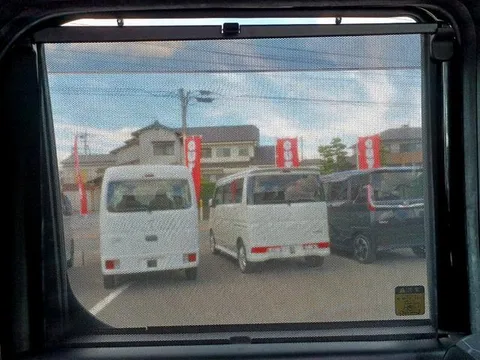 Toyota Pixis Mega