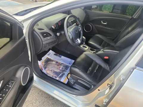 Renault SM3