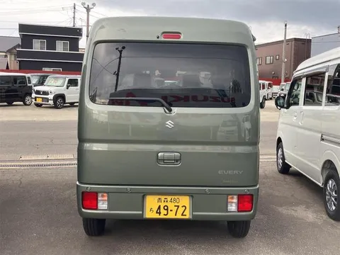 Suzuki Every
