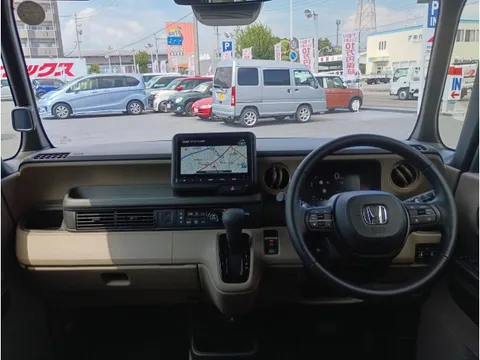 Honda N-BOX Joy