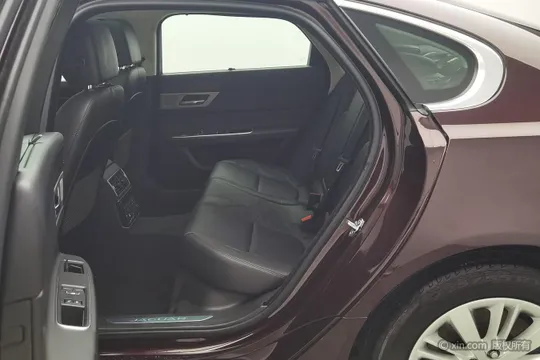 Jaguar XFL