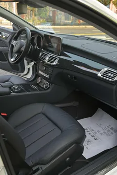 Mercedes-Benz Mercedes-Benz CLS