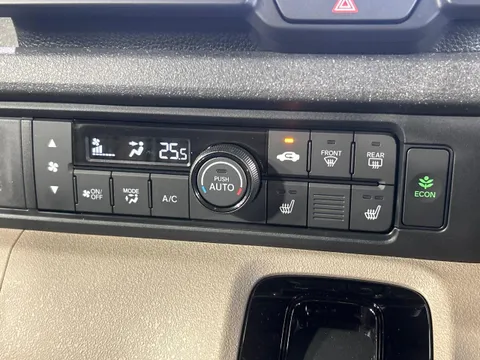 Honda N-BOX Joy