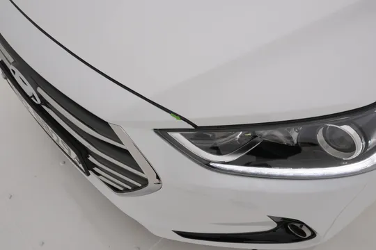 Hyundai Elantra (Avante)