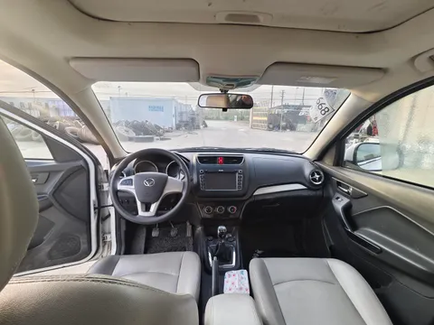BAIC S3