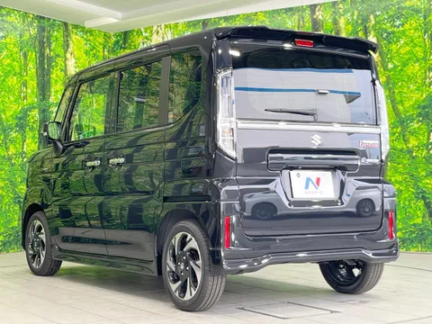Suzuki Spacia Custom