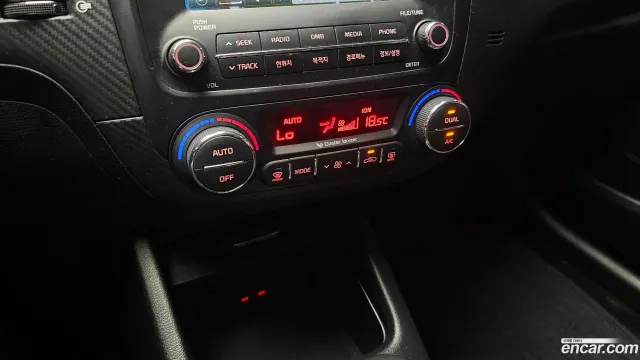 Kia Cerato (K3)