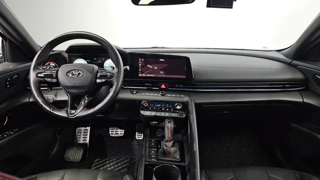 Hyundai Elantra (Avante)