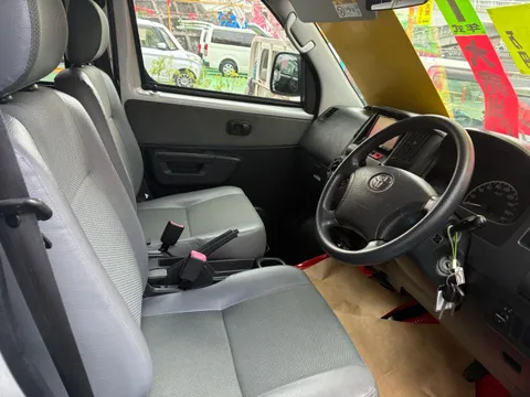 Toyota TownAce Van
