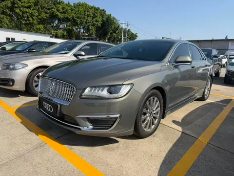 Lincoln MKZ