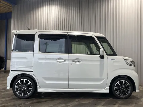 Suzuki Spacia Custom