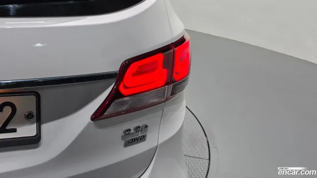 Hyundai Grand Santa Fe (Maxcruz)