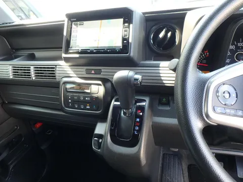 Honda N-VAN Plus Style