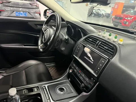 Jaguar XEL