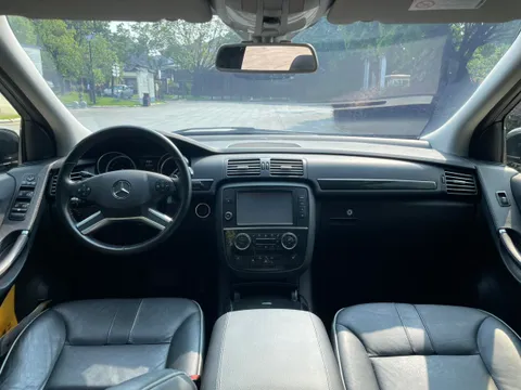Mercedes-Benz R-Class