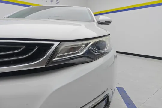 Geely Emgrand GL