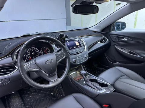 Chevrolet Malibu XL
