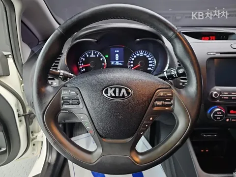 Kia Cerato (K3)