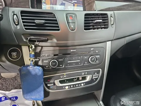 Renault SM5