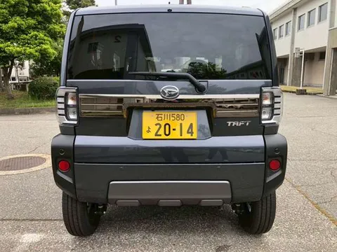 Daihatsu Taft