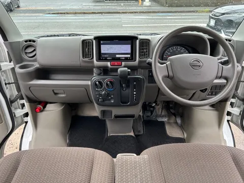Nissan Clipper