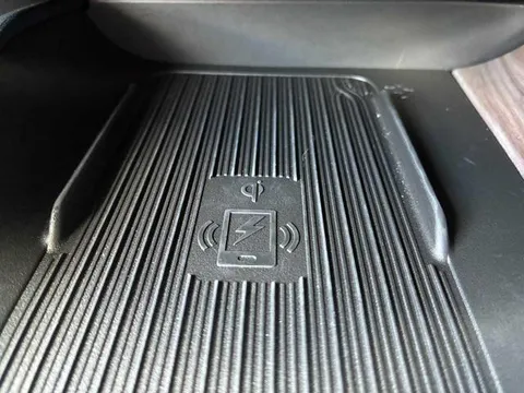Nissan Note Aura
