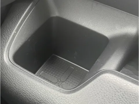 Mitsubishi eK X Space