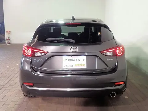 Mazda Axela Sport