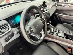 Lynk & Co 02
