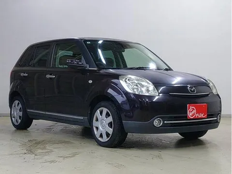 Mazda Verisa