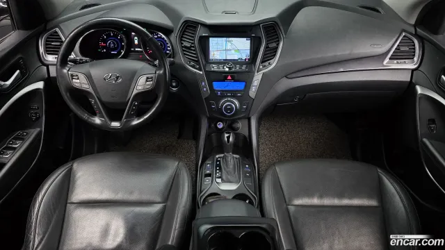 Hyundai Grand Santa Fe (Maxcruz)
