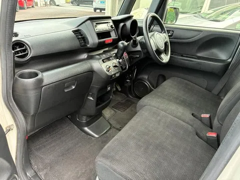 Honda N-BOX Plus
