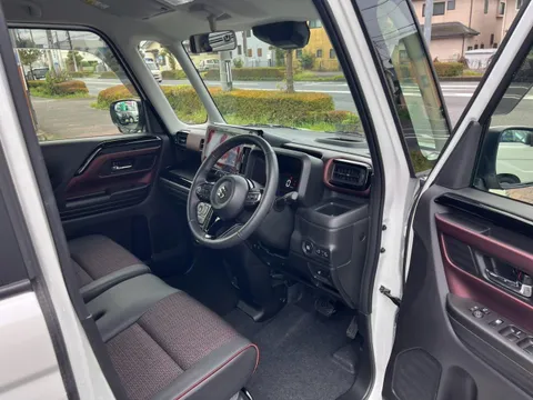 Suzuki Spacia Custom